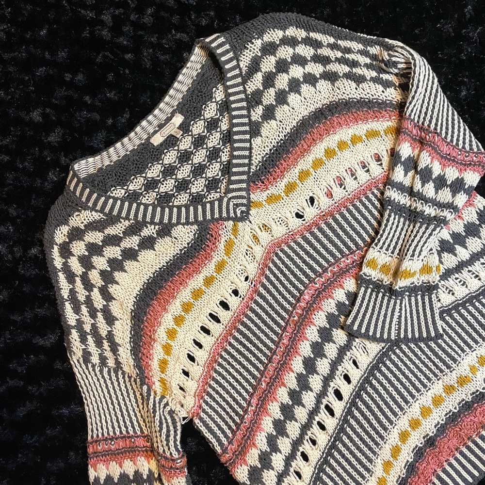 Gimmicks By BKE Sweater Size Large